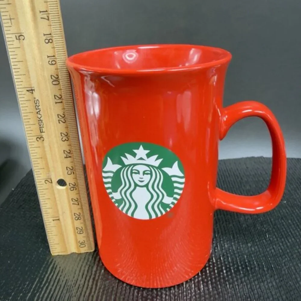 Starbucks Coffee Red Green Logo Coffee Mug Cup 11 fl oz Stoneware Mug Siren Logo